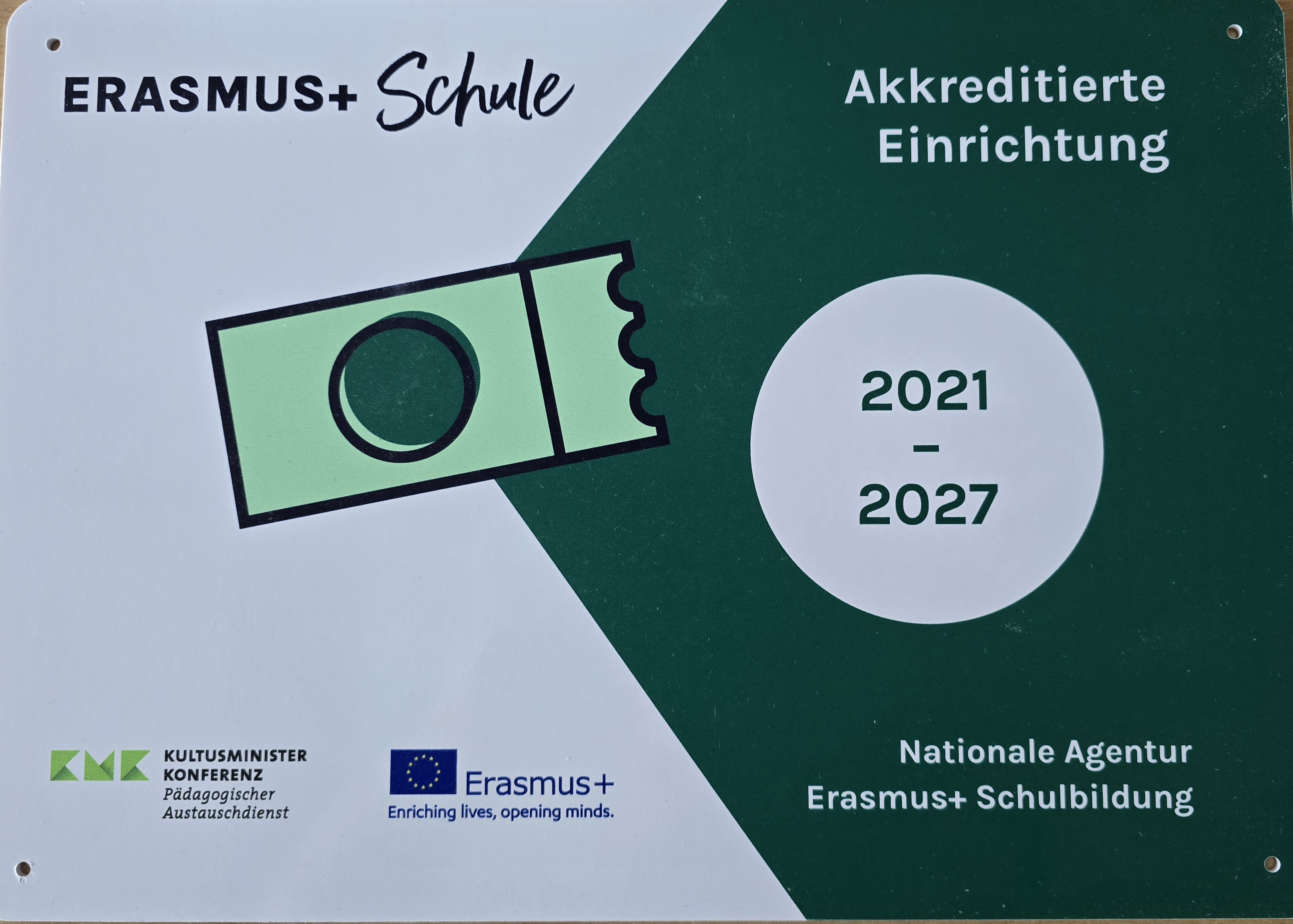 Camino Europa 24 + Thomaeum bleibt Erasmus+ Schule bis mindestens 2027